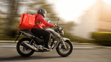 Enquanto o food service discute taxas de delivery, o verdadeiro risco está na disputa por gente